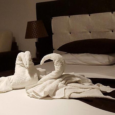 טיראנה Hotel Livia מראה חיצוני תמונה