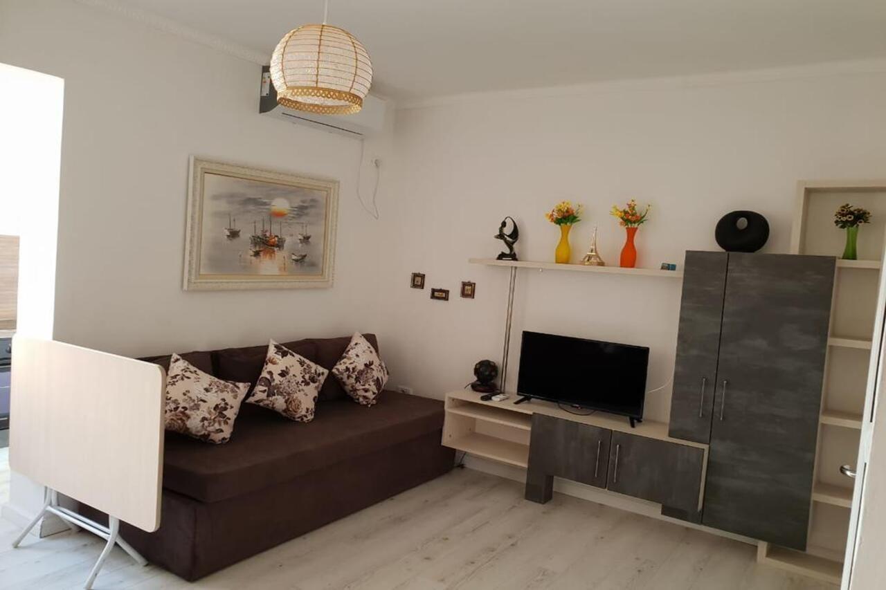 טיראנה Hotel Livia מראה חיצוני תמונה