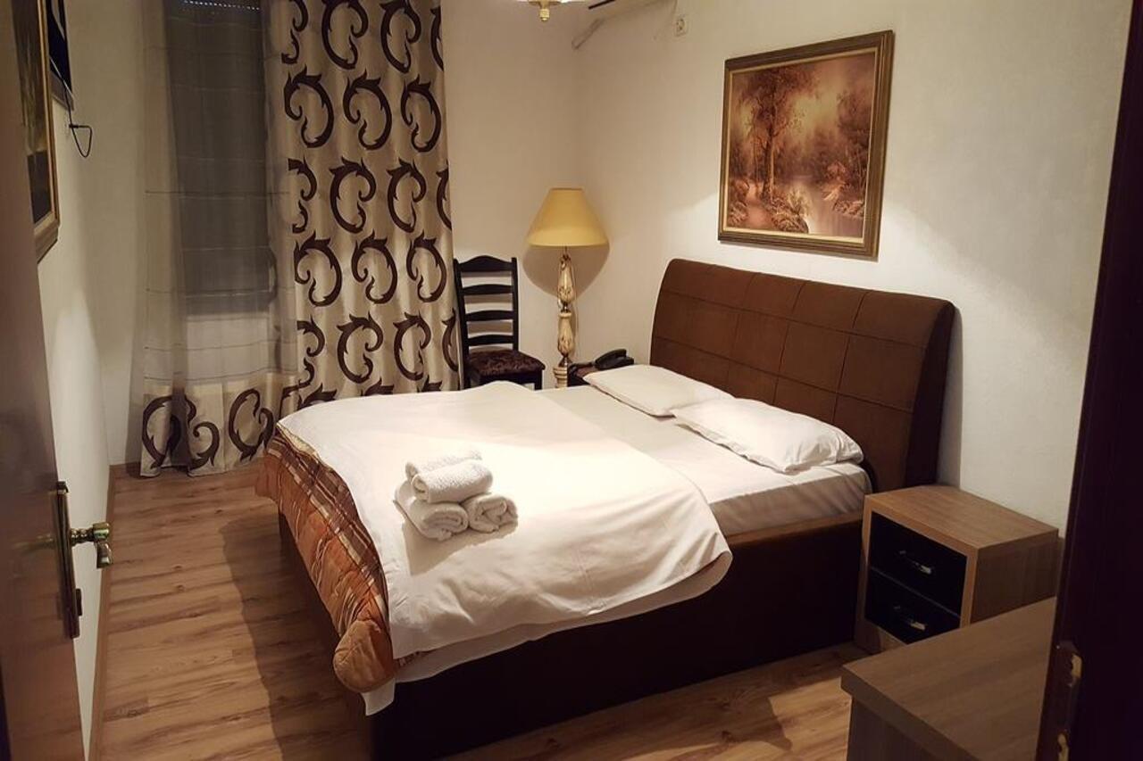 טיראנה Hotel Livia מראה חיצוני תמונה
