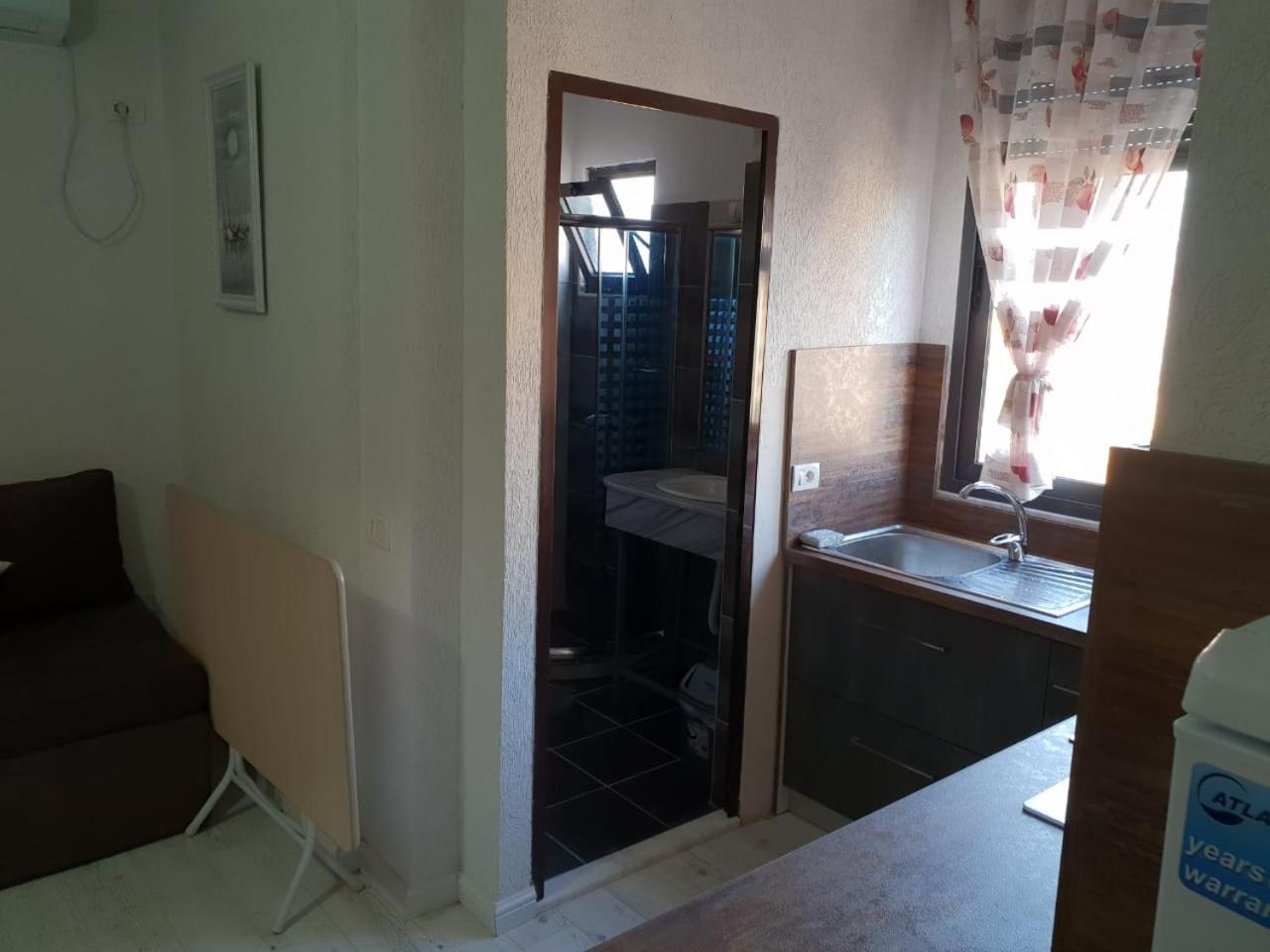 טיראנה Hotel Livia מראה חיצוני תמונה