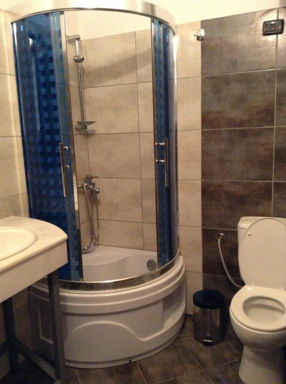 טיראנה Hotel Livia מראה חיצוני תמונה