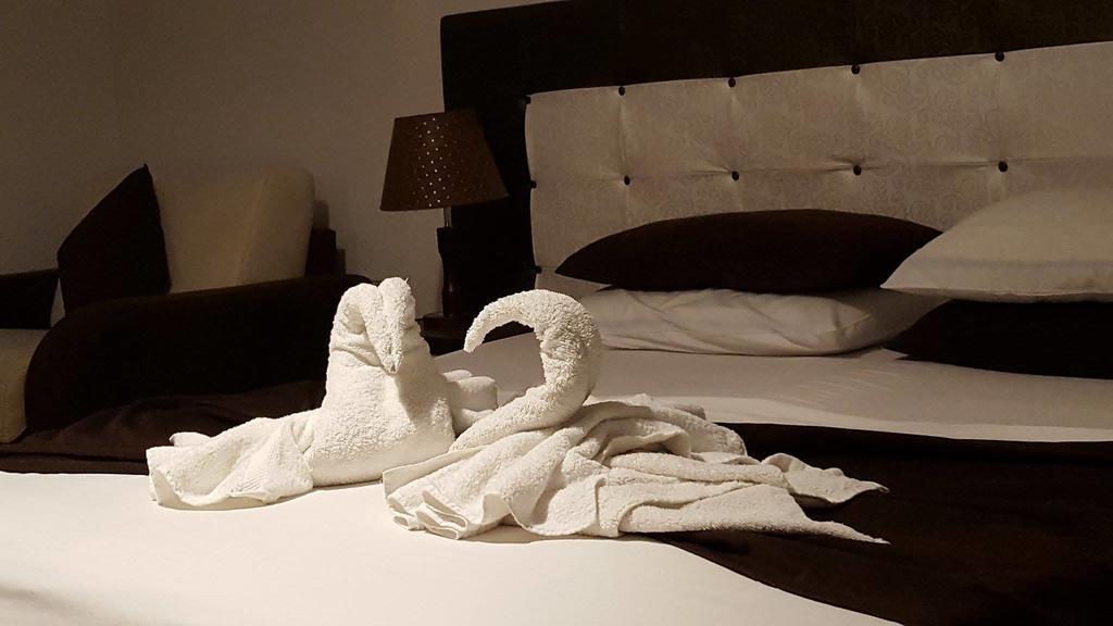 טיראנה Hotel Livia מראה חיצוני תמונה