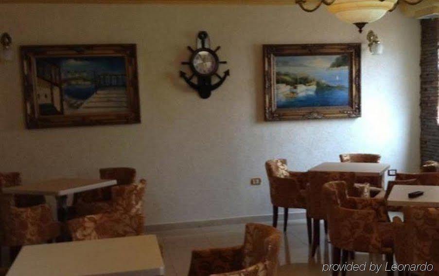 טיראנה Hotel Livia מראה חיצוני תמונה