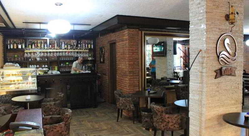 טיראנה Hotel Livia מראה חיצוני תמונה