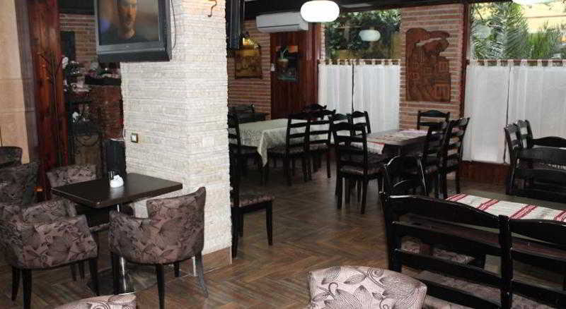טיראנה Hotel Livia מראה חיצוני תמונה